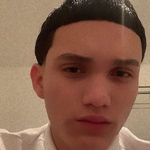 Meet your Posher, Luis